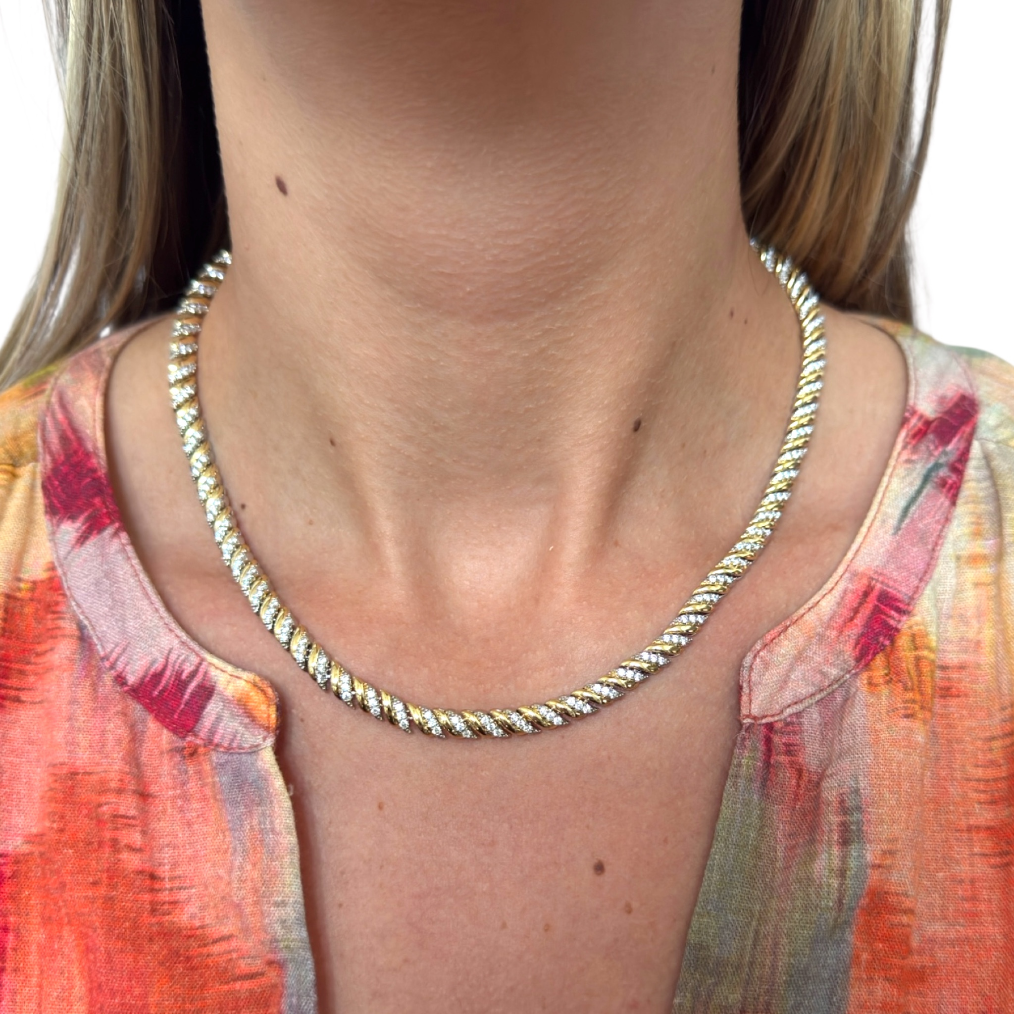 Stellar Glow Necklace