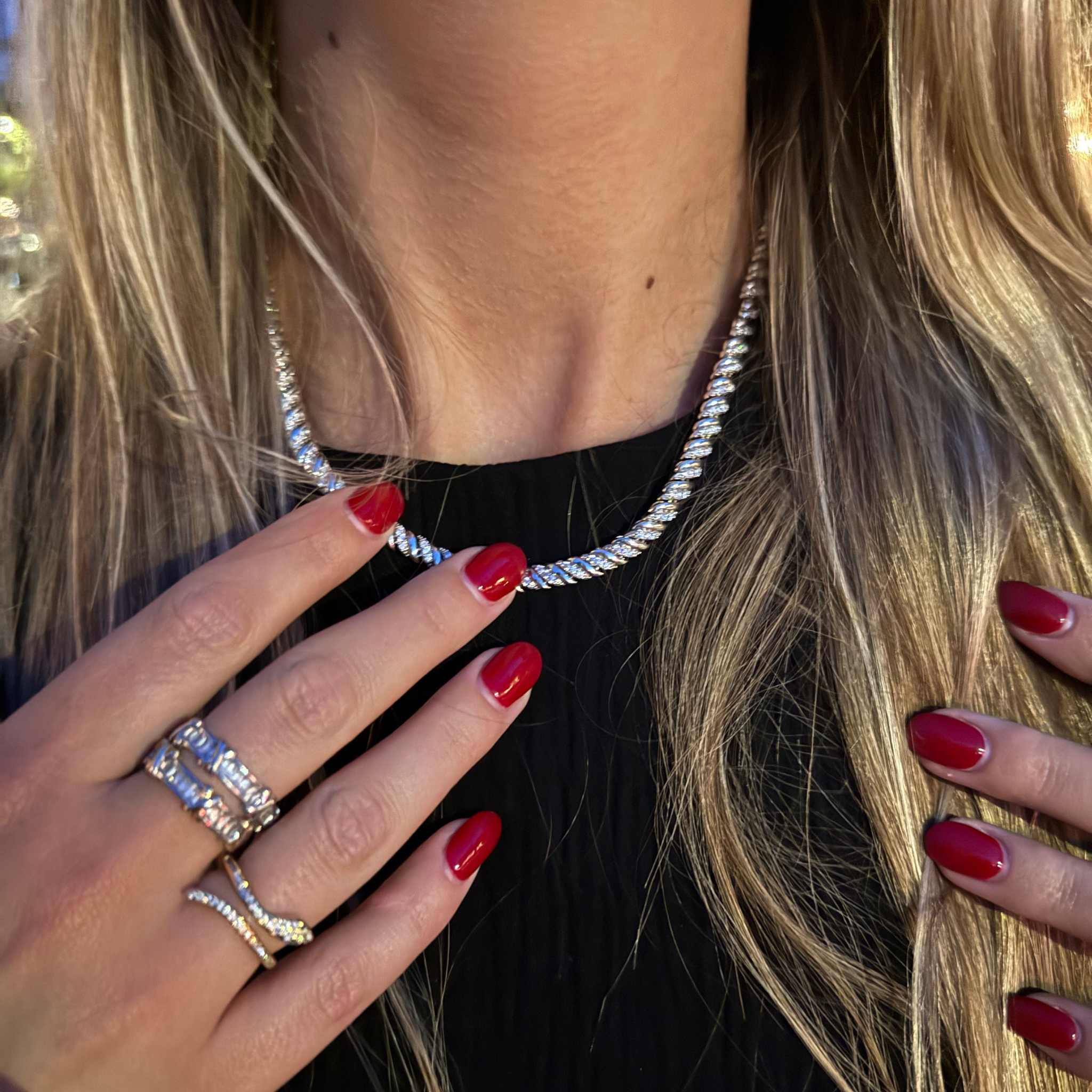 Stellar Glow Necklace