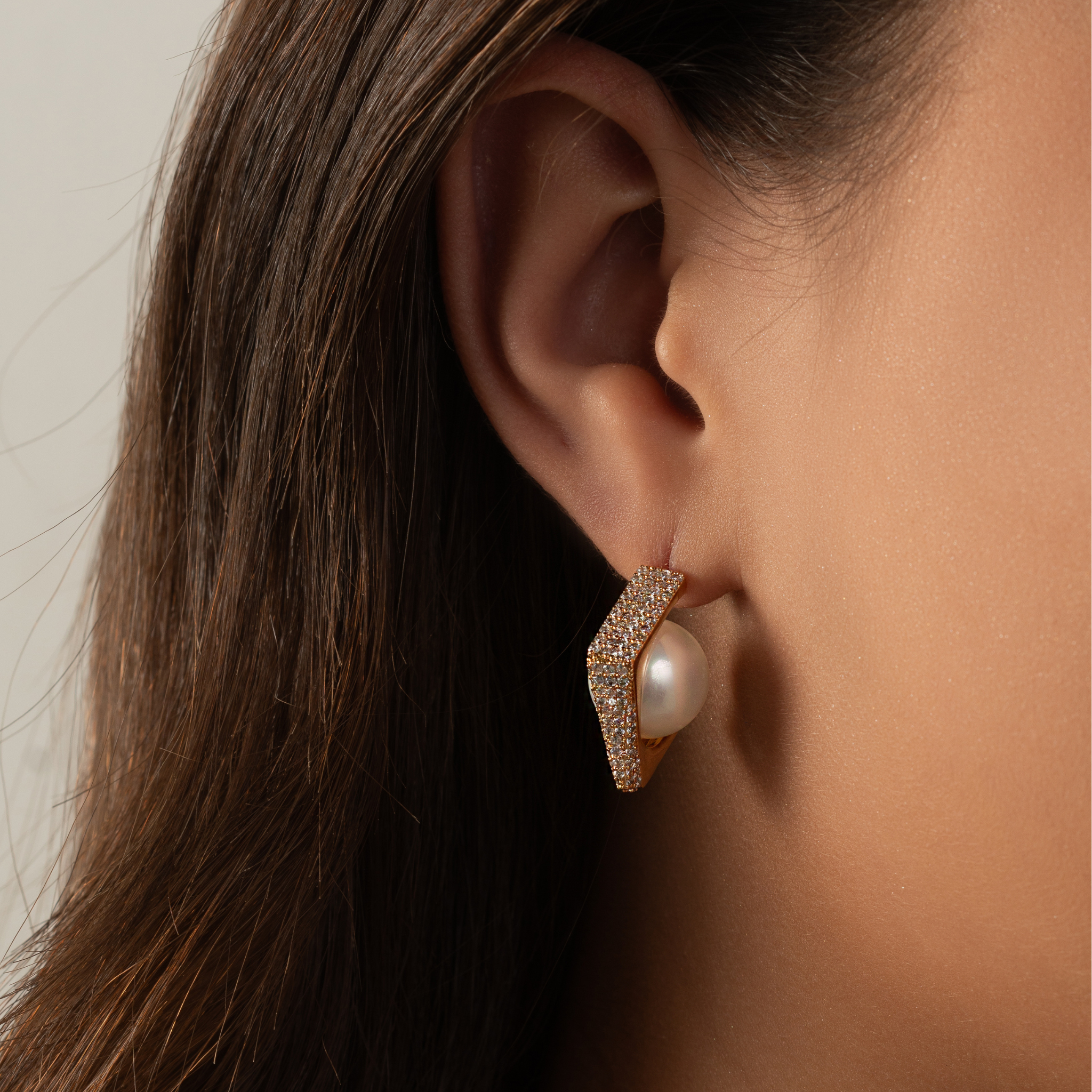 Pearlux Earrings